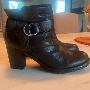 EUC worn once Bare Traps buckle side zip bootie.